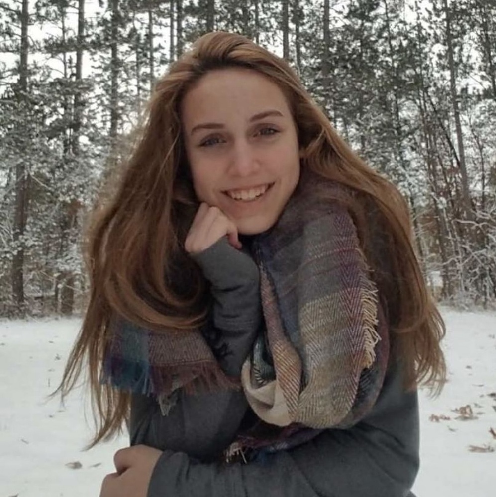 Meet your Posher, Faith